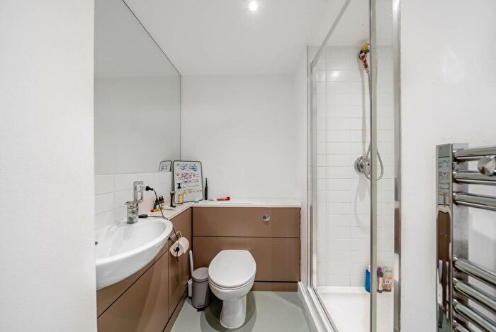 Studio To Rent In St Pancras Way, Camden, London, NW1