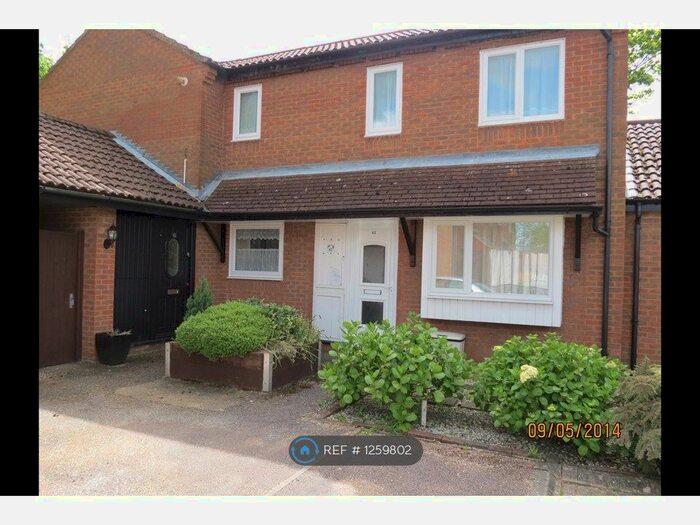 2 Bedroom Terraced House To Rent In Kirtlington, Milton Keynes MK15