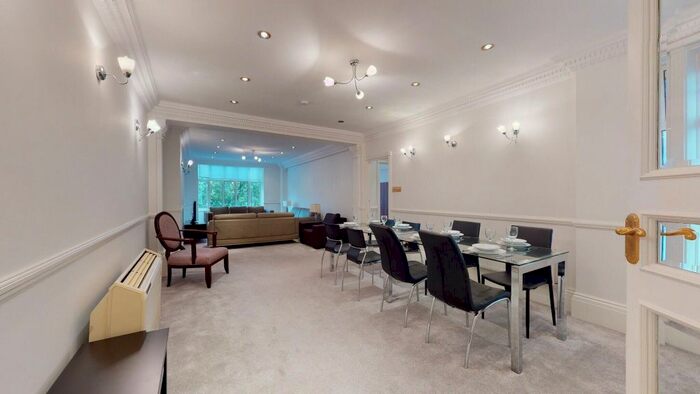 5 Bedroom Flat To Rent In Park Road, London, NW8