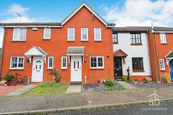 3 Bedroom Terraced House To Rent In Brights Walk, Ipswich, IP5