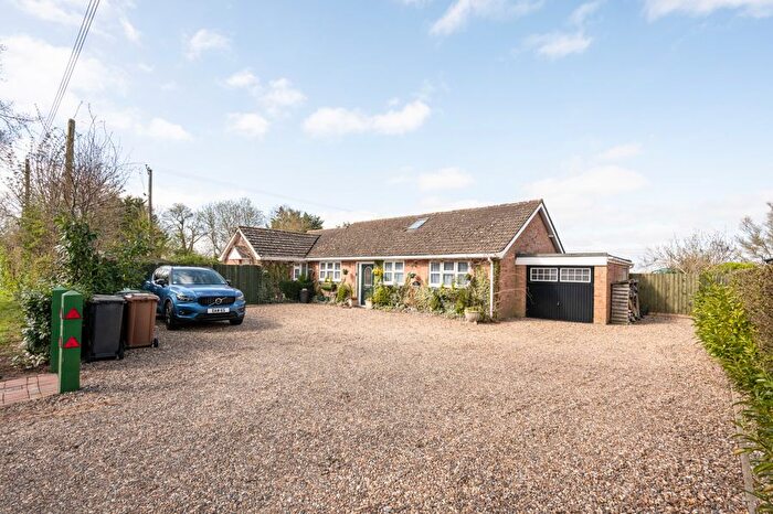 3 Bedroom Detached Bungalow For Sale In Mill Road, Worlingworth, Woodbridge, IP13