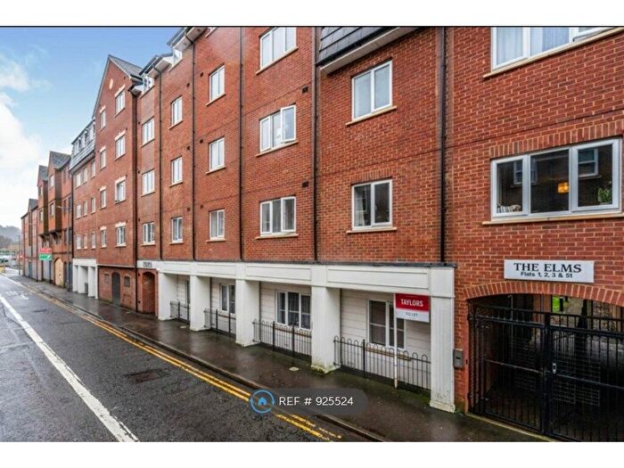 1 Bedroom Flat To Rent In The Elms, Luton, LU1