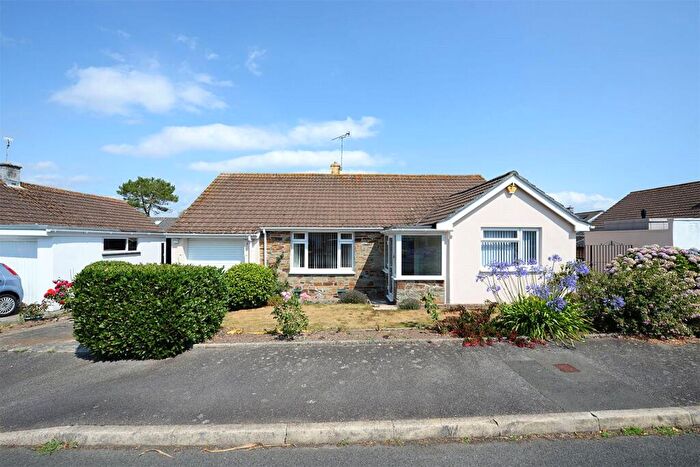 4 Bedroom Bungalow For Sale In Speedwell Close, Millbrook, Cornwall, PL10