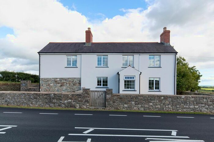 5 Bedroom Detached House For Sale In Woodstock, Clarbeston Road, SA63