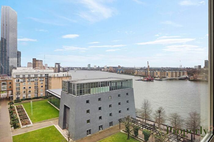 2 Bedroom Apartment To Rent In Belgrave Court, Westferry Circus, London, E14