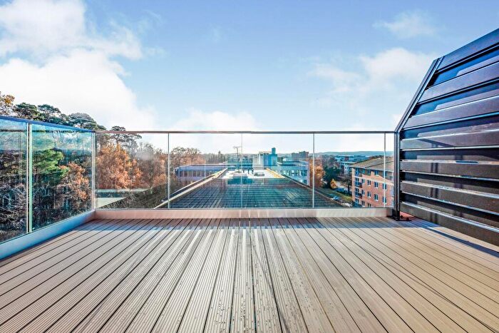 1 Bedroom Flat To Rent In Grandview, Farnborough Road, Farnborough, GU14