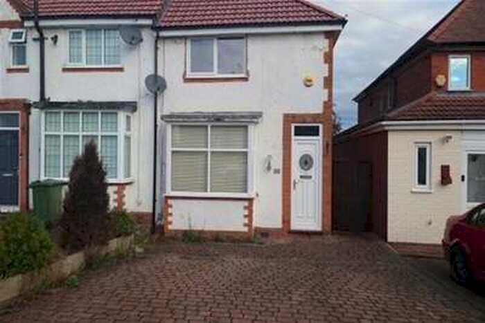 2 Bedroom House To Rent In Shalford Road, Solihull, B92
