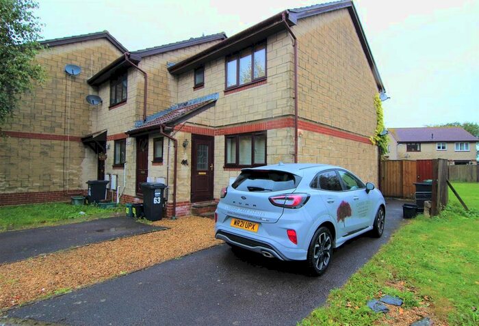 1 Bedroom Flat To Rent In Appletree Court, Worle, Weston-Super-Mare BS22