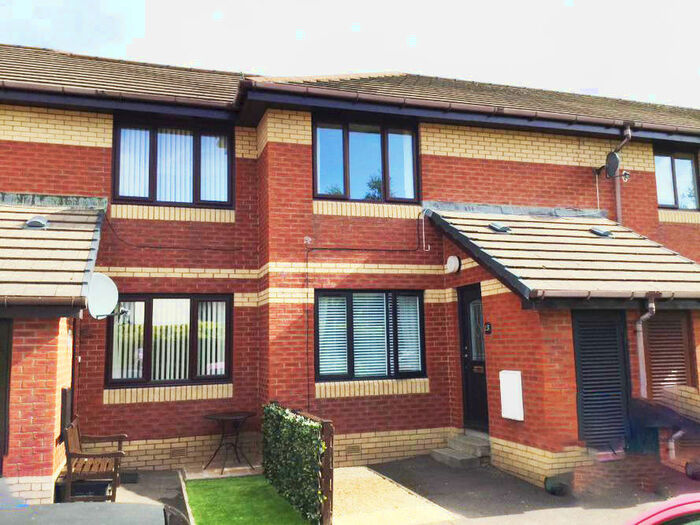 2 Bedroom Flat To Rent In Shawfarm Place, Prestwick, South Ayrshire, KA9