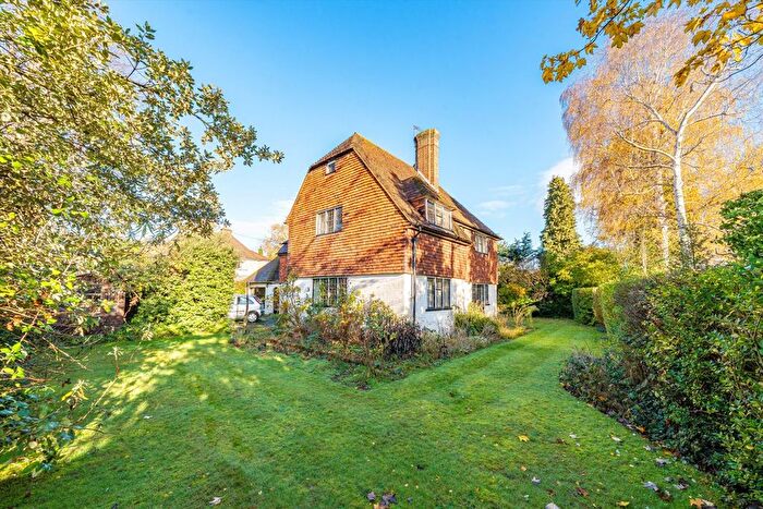 5 Bedroom Detached House For Sale In Marlborough Road, Hampton, TW12