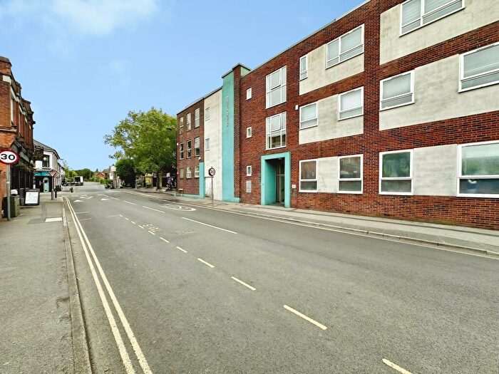 1 Bedroom Apartment For Sale In Brook House, Upper Street, Fleet, GU51