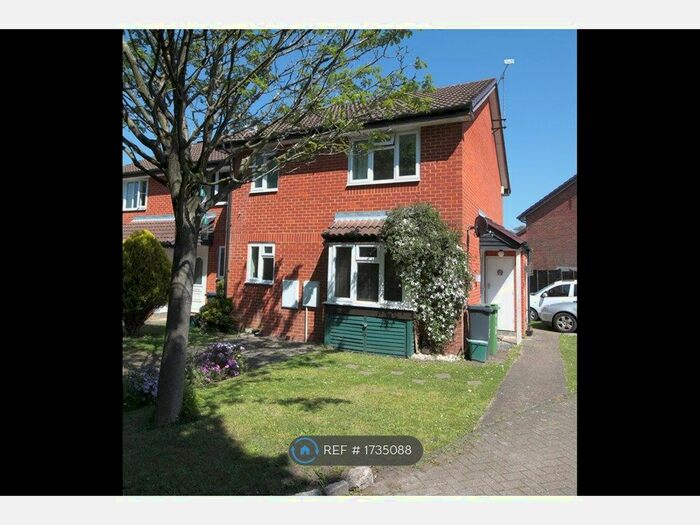 1 Bedroom End Of Terrace House To Rent In Wingfield Gardens, Frimley, Camberley, GU16