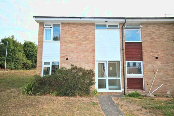 3 Bedroom Property To Rent In Otham Close, Canterbury, CT2