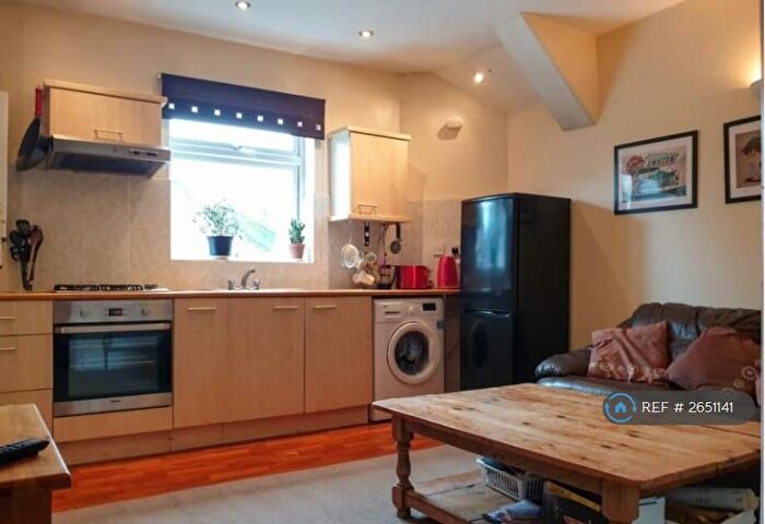 2 Bedroom Flat To Rent In Mayfield Rd, Birmingham, B13