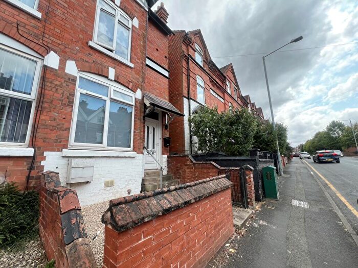 1 Bedroom Flat To Rent In Mount Pleasant, Redditch, B97