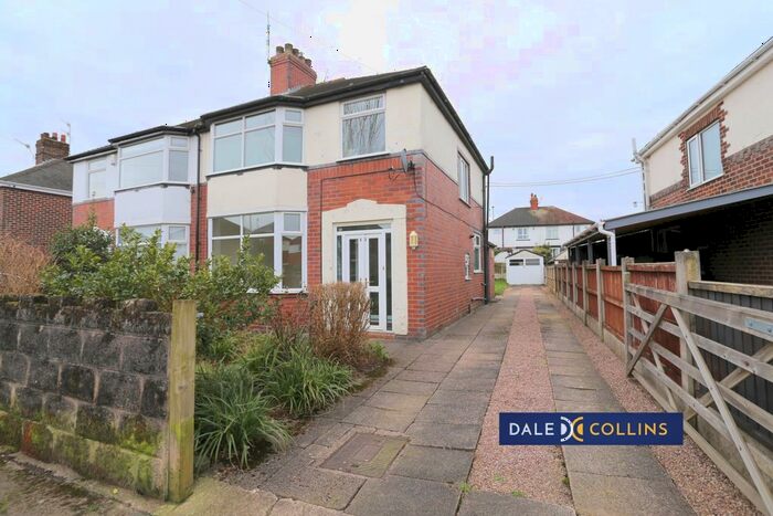 3 Bedroom Semi-Detached House To Rent In Bailey Road, Blurton, ST3