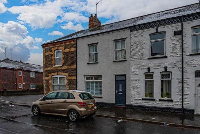 2 Bedroom Terraced House To Rent In Railway Street, Splott, CF24
