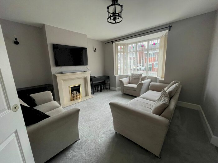 3 Bedroom Terraced House To Rent In Hawkins Street, West Bromwich, B70