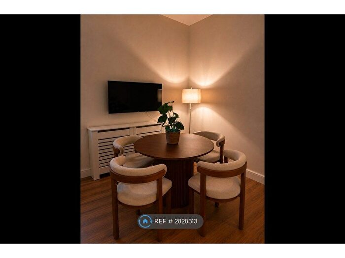 1 Bedroom Flat To Rent In Highgate Avenue, London, N6