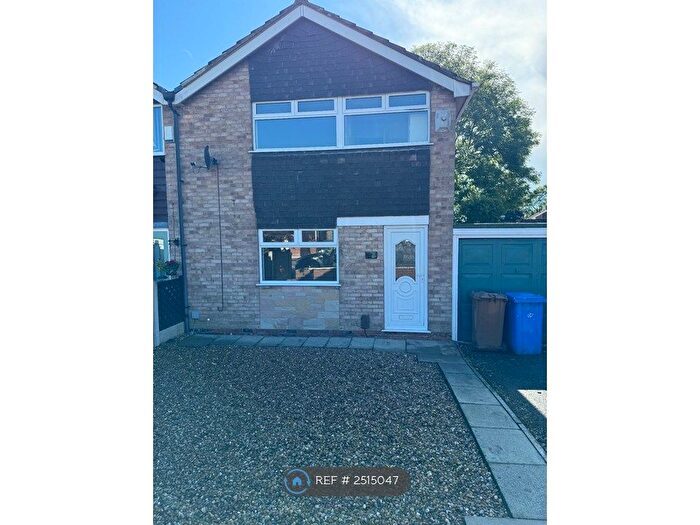 3 Bedroom Semi-Detached House To Rent In Larkhill Crescent, Sinfin, Derby, DE24