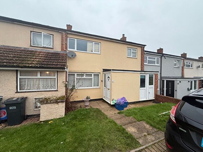 3 Bedroom Terraced House For Sale In Hookfield, Harlow, CM18