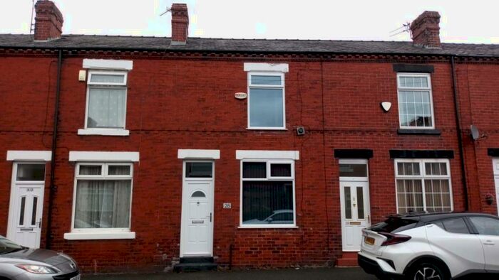 2 Bedroom Terraced House To Rent In Alexandra Road, M28