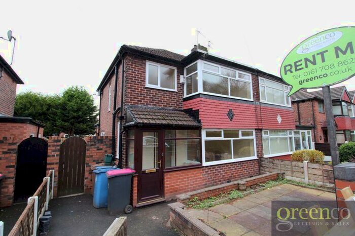 3 Bedroom Semi-Detached House To Rent In Castlewood Road, Salford, M7
