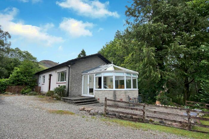 2 Bedroom Semi-Detached House To Rent In Lomond View Cottage, Balmaha, Glasgow, G63