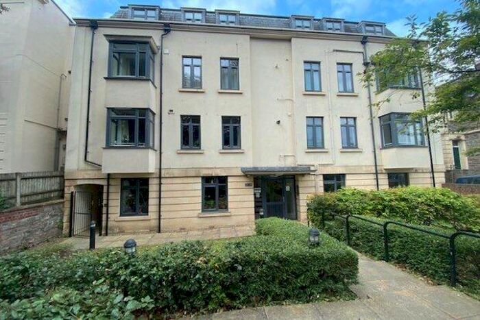 2 Bedroom Flat To Rent In Montpelier, Bristol, BS2