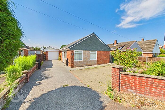 3 Bedroom Detached Bungalow For Sale In Tuttles Lane West, Wymondham, NR18