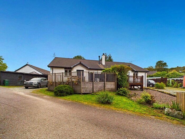 3 Bedroom Semi-Detached Bungalow For Sale In Dunans Road, Cairnbaan, By Lochgilphead, Argyll, PA31