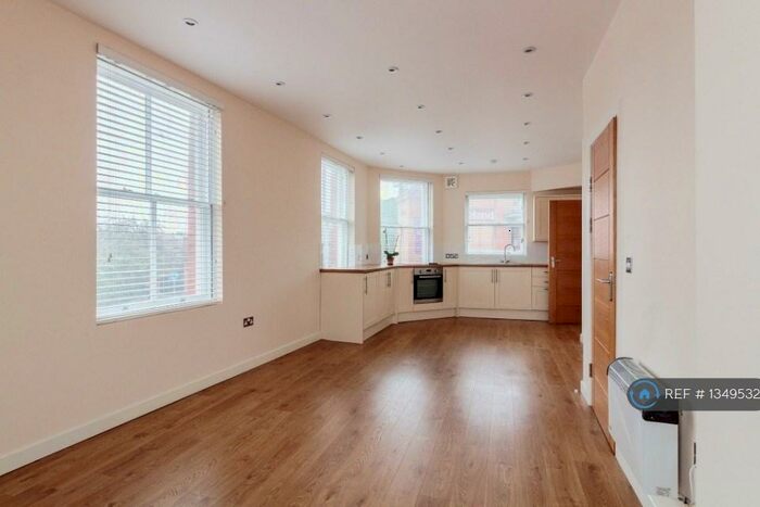 1 Bedroom Flat To Rent In Frodsham Street, Chester, CH1