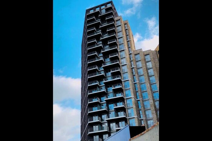 1 Bedroom Flat To Rent In Western Gateway, London, E16