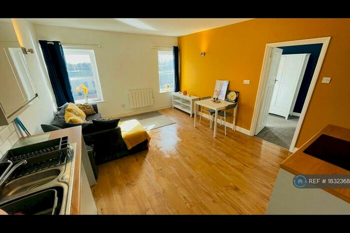 1 Bedroom Flat To Rent In North Brink, Wisbech, PE13