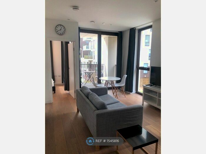 1 Bedroom Flat To Rent In Reminder Lane, London, SE10