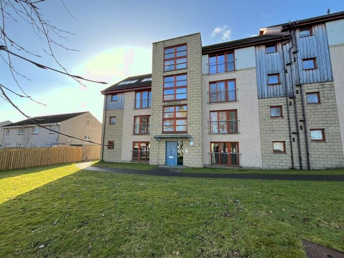 2 Bedroom Flat For Sale In Elgin, IV30