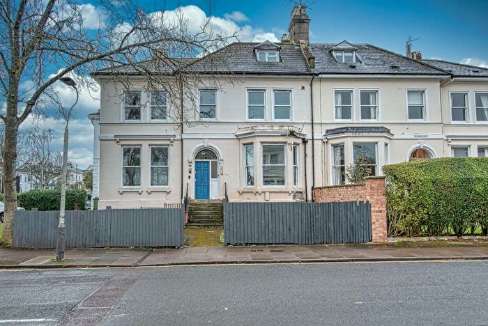 1 Bedroom Flat To Rent In Western Road, Cheltenham, GL50