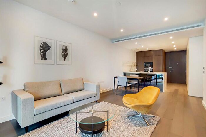 1 Bedroom Apartment For Sale In Ellington Tower, Canary Wharf, E14