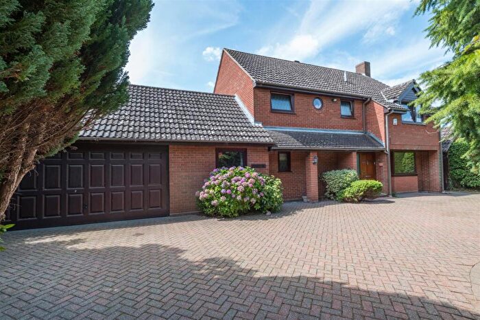 4 Bedroom Detached House For Sale In Drummoyne, Raydon, Suffolk, IP7