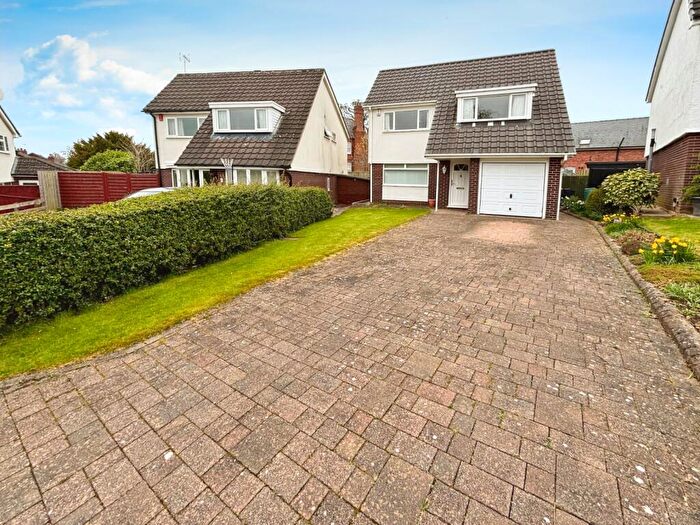 4 Bedroom Detached House For Sale In Vicarage Close, Guilden Sutton, Chester, Cheshire, CH3