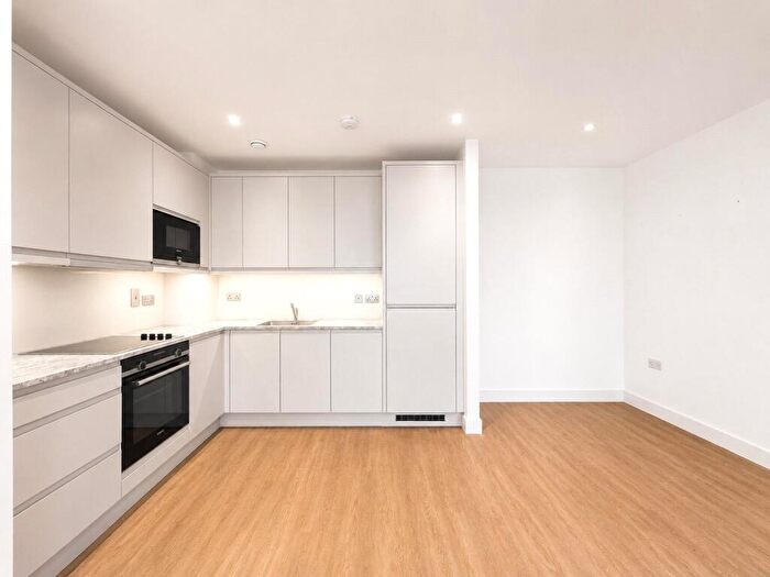 1 Bedroom Flat For Sale In Lismore Boulevard, London, NW9