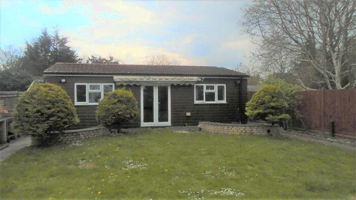 Studio To Rent In Jersey Road, Osterley, Isleworth, TW7