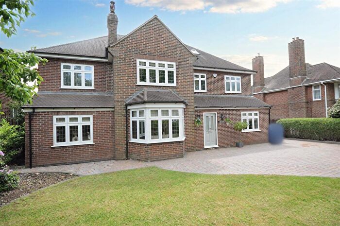5 Bedroom Detached House For Sale In Sutherland Drive, The Westlands, Newcastle Under Lyme, ST5
