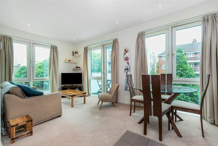 2 Bedroom Flat To Rent In Battersea Reach, Wandsworth, SW18