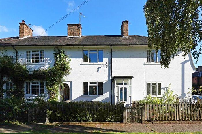 2 Bedroom End Of Terrace House To Rent In Huntingfield Road, Putney, SW15