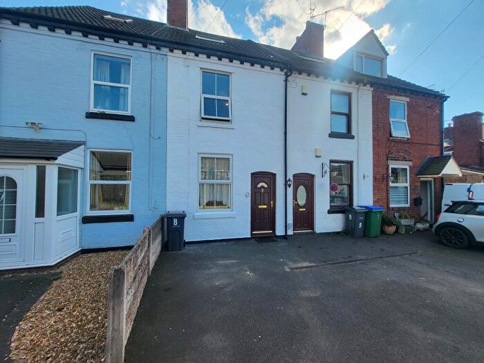 4 Bedroom House To Rent In Claremont Street, Cradley Heath, B64