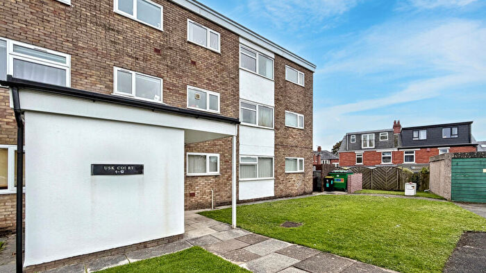 1 Bedroom Flat To Rent In Curlew Close, Cardiff, CF14