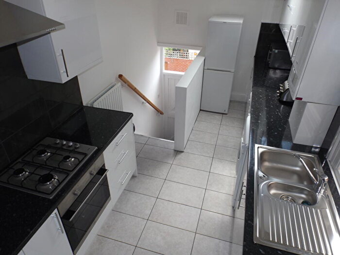 5 Bedroom Maisonette To Rent In Wolseley Gardens, Jesmond Vale, NE2