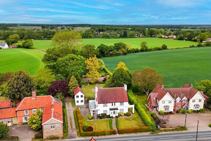 5 Bedroom Detached House For Sale In Bury Road, Hopton, Diss, IP22