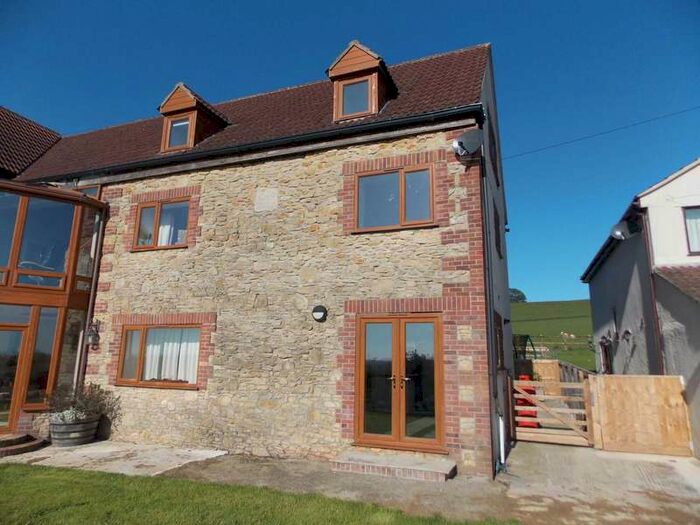 2 Bedroom Semi-Detached House To Rent In Creech Hill, Bruton, BA10